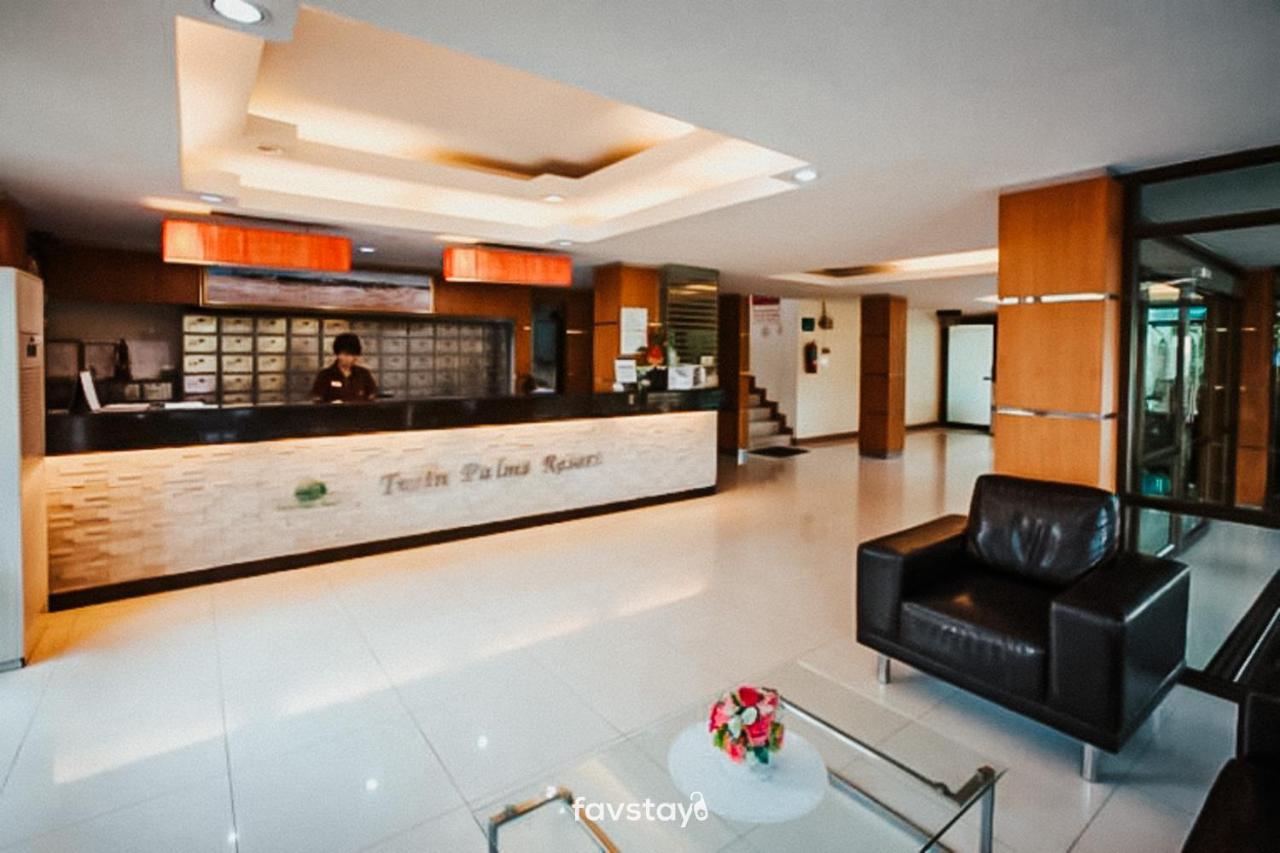 Twin Palms Suites And Residence Pattaja Kültér fotó
